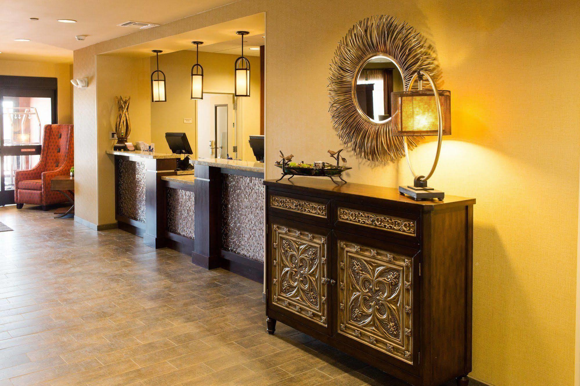 Little Missouri Inn & Suites New Town Dış mekan fotoğraf